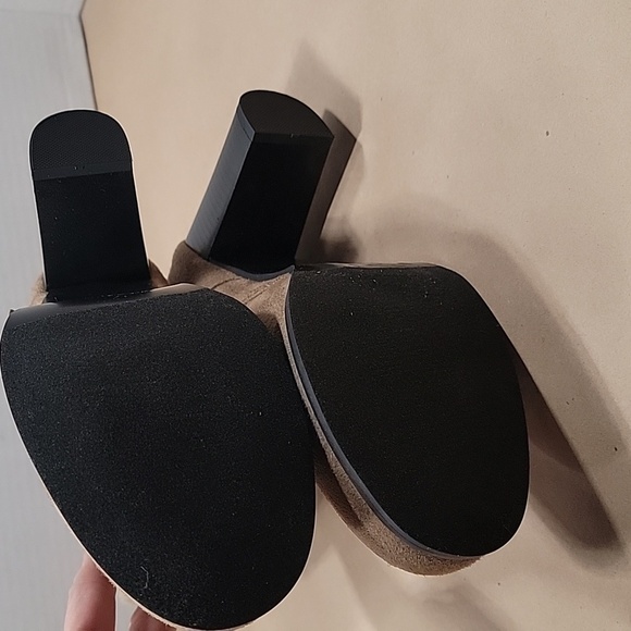 Forever Chunky Heel Ankle Boots Size 8 NWOT - Picture 4 of 9